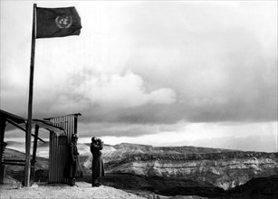 U.N.: Yugoslav soldiers in their observation post in Ras el Nagb, in the Sinai desert