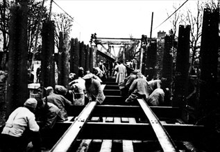 Construction of a bridge, 1918