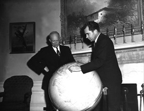 Le président Eisenhower et le vice-président Nixon