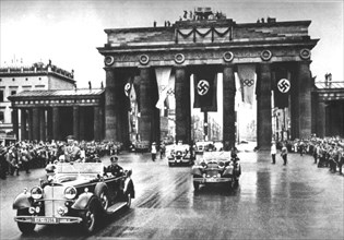 Berlin, Hitler lors de l'ouverture des jeux olympiques de 1936