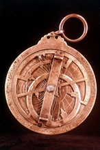 Astrolabe, 19 x 12,5 cm
