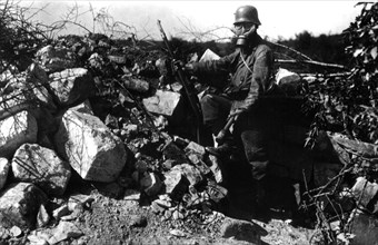 Avant-poste avec gaz à Verdun (1916)