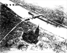 Frankfurt, the cathedral area in ruins after Allied bombings