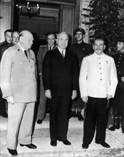 1945, the leaders of the three allied countries after a banquet: Truman, Stalin and Churchill