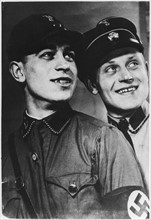 Deux soldats allemands de la S.A.