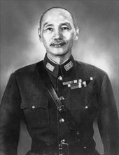 Tchang Kaï-chek, 1945