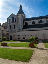 Prieuré Notre-Dame de La Charite-sur-Loire