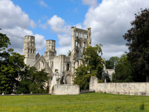 L'abbaye de Jumièges