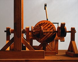 Maquette d'une machine réalisée d'après un dessin de Léonard de Vinci