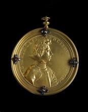 Medallion embellished with a portrait of Francois de Medici