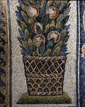 Mausoleum of Galla Placidia in Ravenna: detail of the vault of a lunette