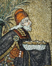 Basilique Sant'Apollinare Nuovo à Ravenne : la procession des Rois Mages (détail)