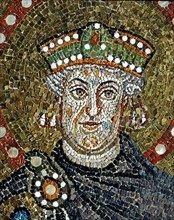 Basilique Sant'Apollinare Nuovo à Ravenne : L'empereur Justinien