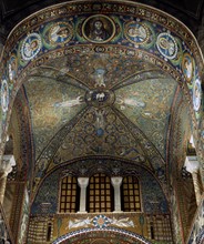 Vue intérieure de la basilique San Vitale de Ravenne