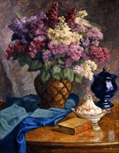 Hanemann, Vase with lilac