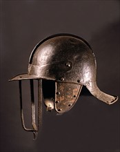 Bourguignotte: Burgundian helmet in burnished steel