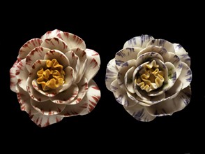 Manufacture de Vincennes, fleurs en porcelaine