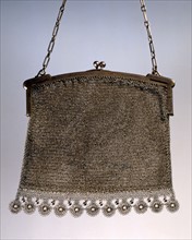 Silver mesh bag with chain