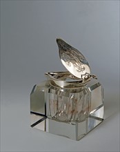 Victorian style inkwell in crystal and silver