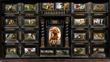Façade d'armoire en acajou avec des peintures sur verre de "La Métamorphose".