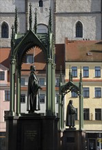Monuments à Philippe Mélanchthon et Martin Luther, à Wittemberg