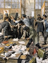 Incroyable audace des révolutionnaires russes, qui attaquent un bureau de poste de Saint-Petersbourg en plein jour (1907)