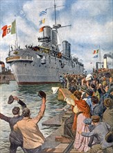 Le croiseur italien "San Giorgio" prend la mer depuis le port de Naples (1912)