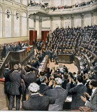 Réouverture du Parlement italien lors de la séance du 22 février 1912 : 472 députés acclament l'armée, et la conquête de la Libye (1912)