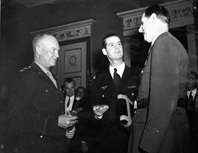 U.S General Dwight D. Eisenhower with General de Gaulle at Paris (June 14, 1945)
