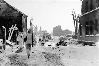 Fantassins américains à St-Vith (début 1945)
