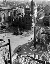 Ville de Worms en Allemagne détruite par les bombardements. 21 mars 1945