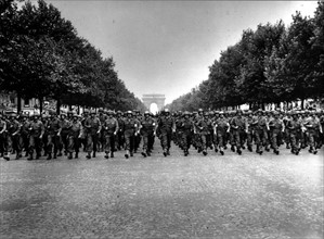 American Soldiers march through Paris (France) August 25, 1944