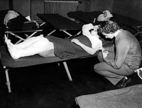 Utilisation de la péniciline dans un hôpital d'évacuation au Luxembourg. 
(1945)