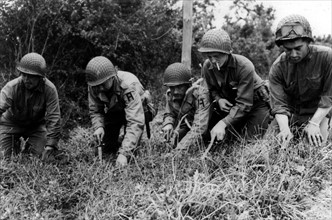 Mine hunt in Normandy (France) summer 1944