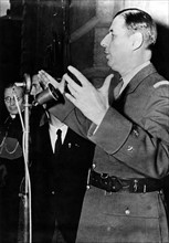 Le général de Gaulle à Rennes.
(Août 1944)