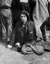 Libération du camp de concentration de Wobbelin, en Allemagne.
(Mai 1945)