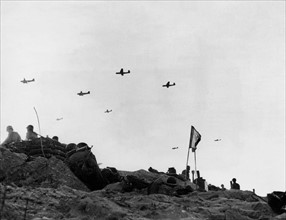 Gliders bring supplies in to French beachhead (June 1944).