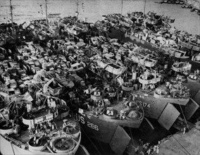 Préparation du débarquement dans le sud de la France. (Août 1944)