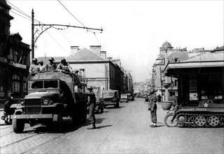 Circulation à Cherbourg, juillet 1944
