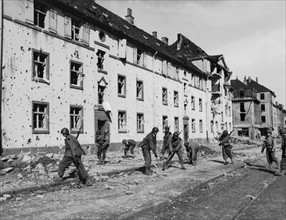 Ingénieurs américains à Aachen, 13 octobre 1944