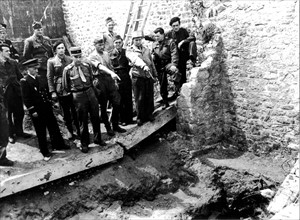 Nazis accusés de meurtre en série à Lorient, mai 1945