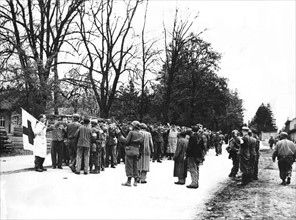 Camp de concentration de Dachau libéré, 30 avril 1945