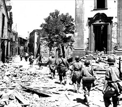 American troops in  Randazzo, 1943