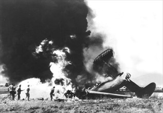 Crew escapes in crash landing in Italy , Summer 1944