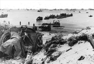 Renforcements sur le front français en Normandie
(Juin 1944)