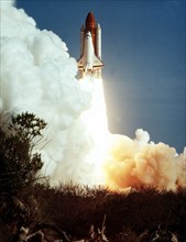 Décollage de la navette spatiale Discovery, le 30 août 1984.