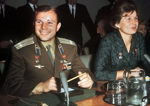 Yuri Gagarin und Valentina Tereschkowa