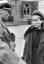 Third Reich - Soviet women at the Eastern front 1943