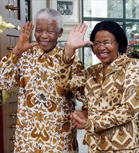 Nelson Mandela et sa troisième épouse Graça Machel