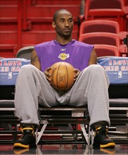 Basketball; NBA Saison 2004/2005 
Miami Heats  102 vs. 89  Los Angeles Lakers
Kobe Bryant (LA)